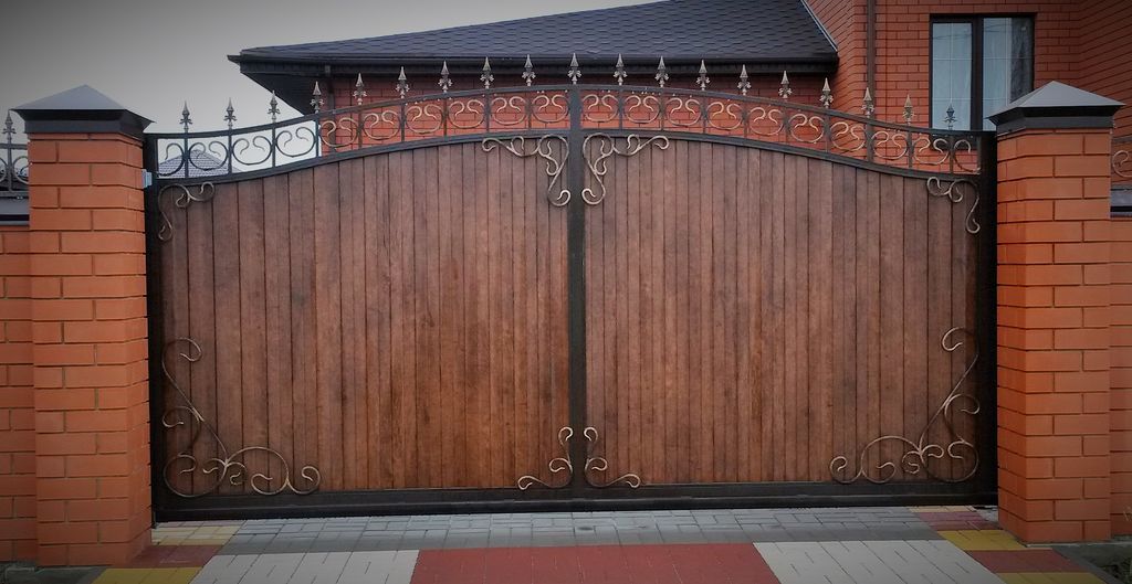 Купить простые ворота для дома: советы по выбору, установке и уходу в Лянторе от 33738 руб | ВоротМастер-Лнт