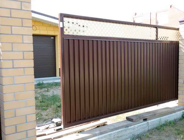 Эстетика и Надежность: Ворота Grand Line для Вашего Дома в Лянторе от 37744 руб
